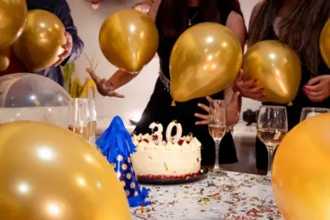 Fêter ses 30 ans à Marrakech : Guide Complet 2026