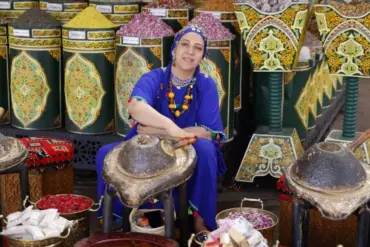 Cadeaux invités made in Morocco : argan, céramique et artisanat local
