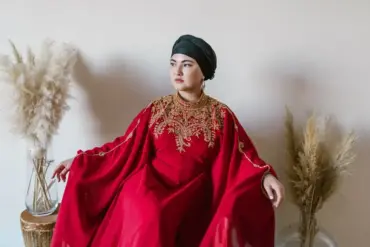 Caftan ou Takchita : Guide pour Choisir Sa Tenue de Mariée Marocaine
