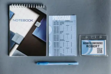 Créer un kit de bienvenue pour invités professionnels lors d'un séminaire