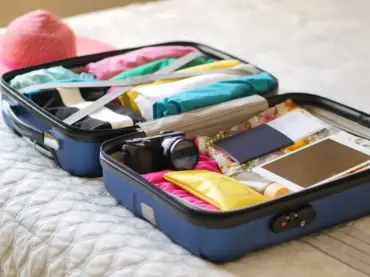 Liste de bagages pour invités mariage marocain été 2026